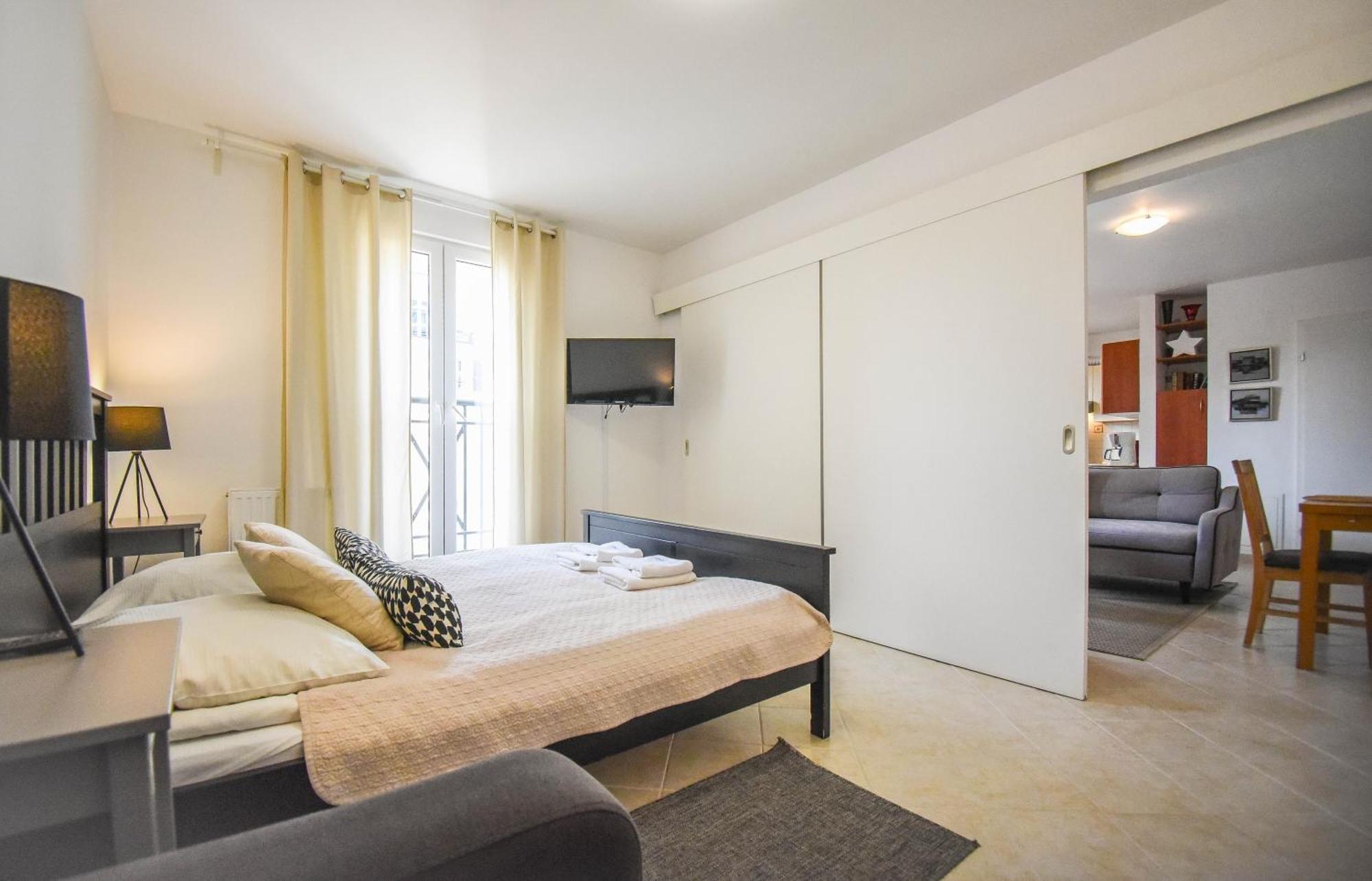 Apartamenty Promenada Z Tarasem I Parkingiem - Apartamenty Na Wyspie Свиноуйсьце Экстерьер фото